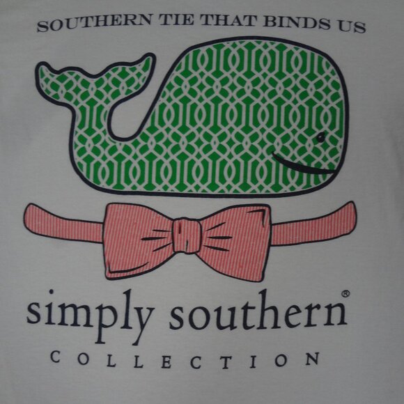 SIMPLY SOUTHERN WHALE BOWTIE SOUTHERN TIES THAT BIND US SMALL WHITE T-SHIRT K917 - Picture 1 of 5